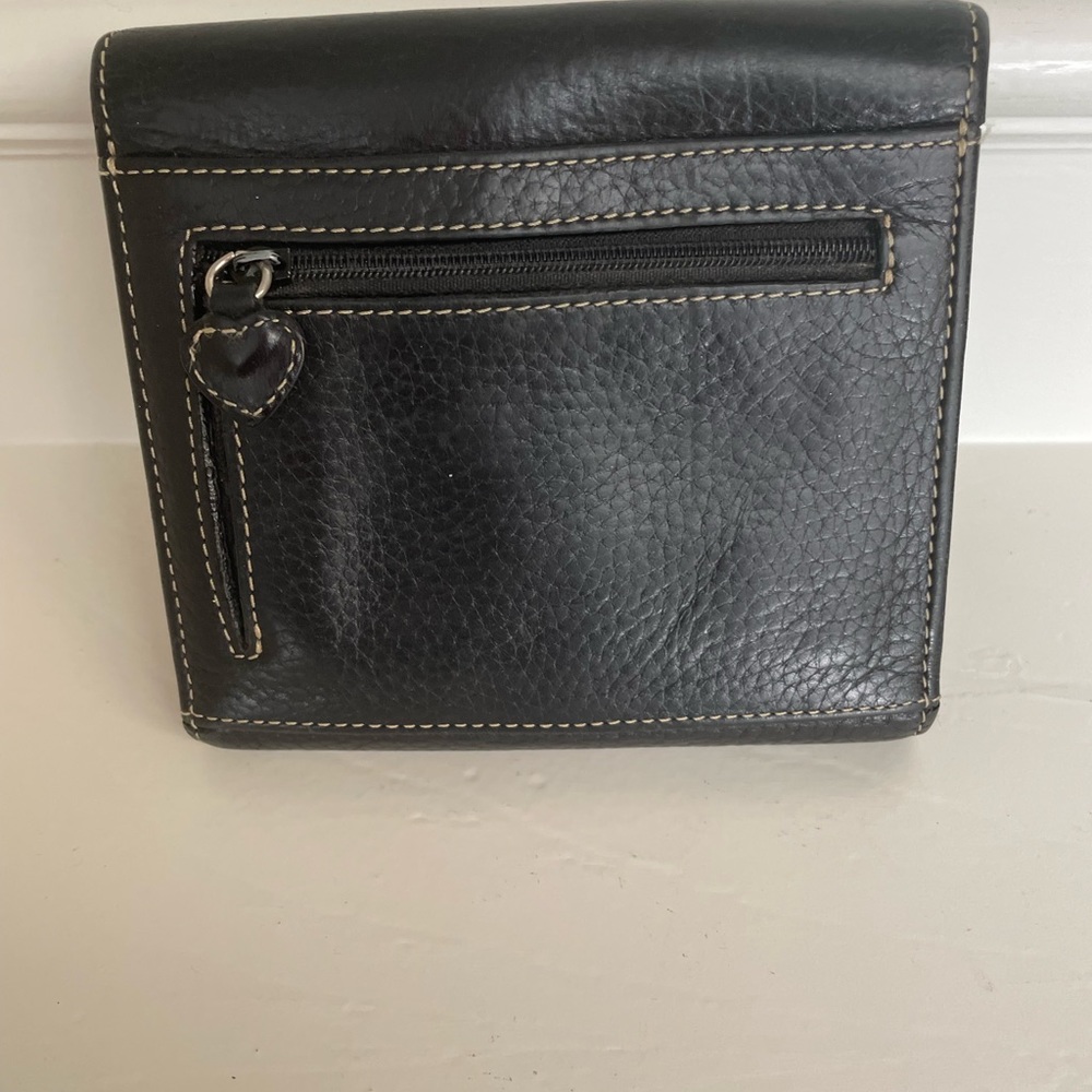 Brighton Black Leather Wallet/Crossbody - Picture 2 of 7